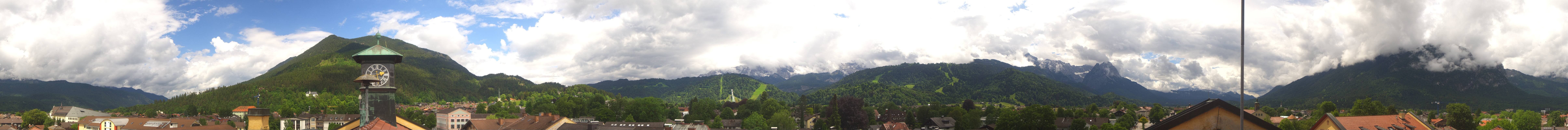 Archiv Foto Webcam Panoramablick Rathaus Garmisch-Partenkirchen