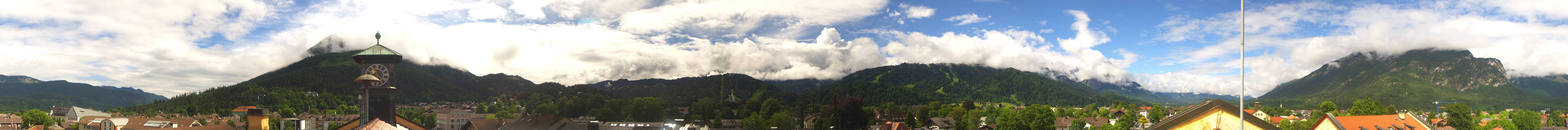 Archived image Webcam Garmisch townhall