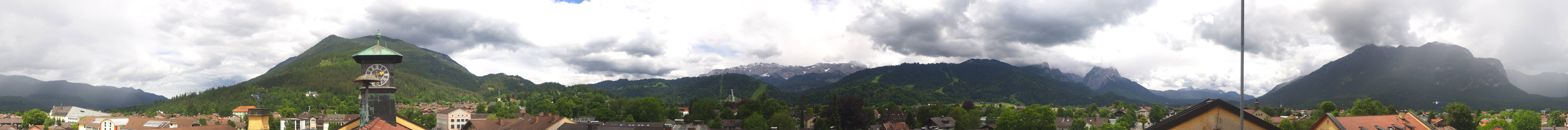 Archived image Webcam Garmisch townhall