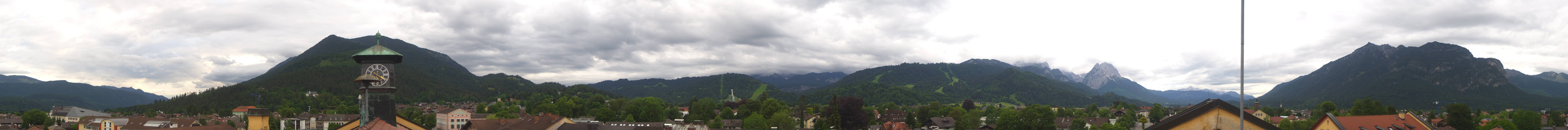 Archiv Foto Webcam Panoramablick Rathaus Garmisch-Partenkirchen