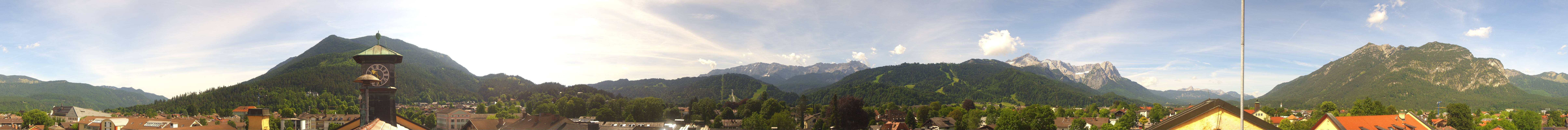Archiv Foto Webcam Panoramablick Rathaus Garmisch-Partenkirchen