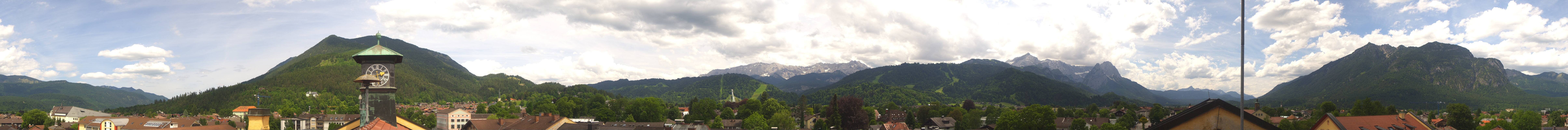 Archiv Foto Webcam Panoramablick Rathaus Garmisch-Partenkirchen