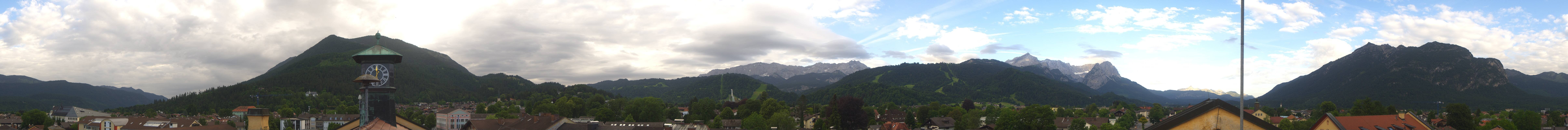 Archived image Webcam Garmisch townhall