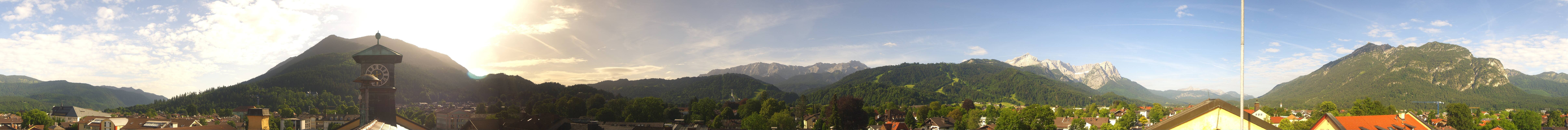 Archived image Webcam Garmisch townhall