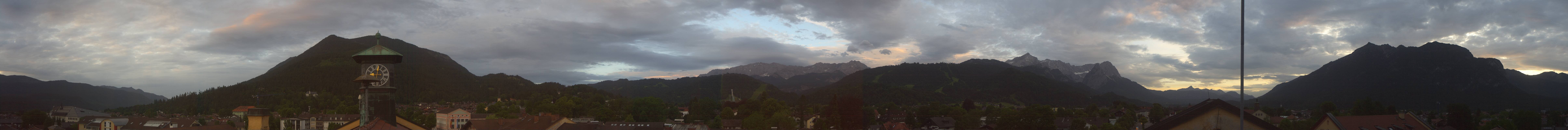Archived image Webcam Garmisch townhall