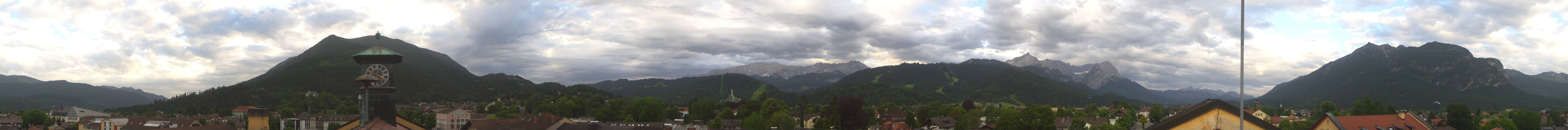Archiv Foto Webcam Panoramablick Rathaus Garmisch-Partenkirchen