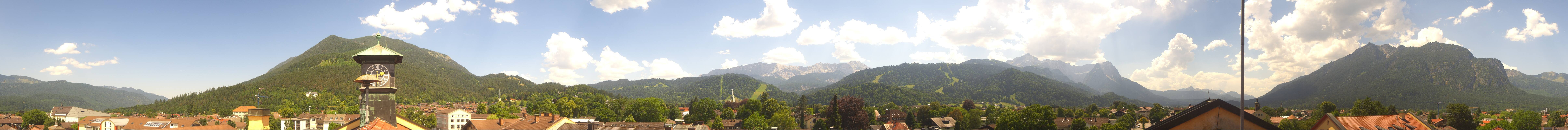 Archiv Foto Webcam Panoramablick Rathaus Garmisch-Partenkirchen