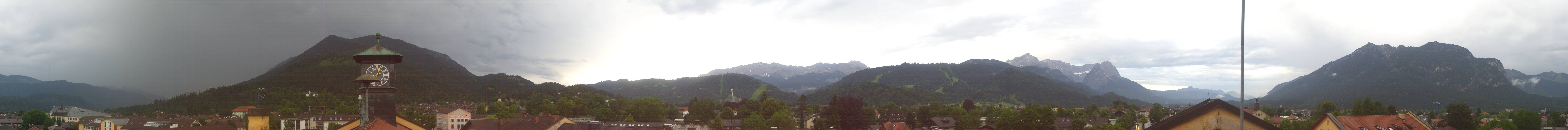 Archiv Foto Webcam Panoramablick Rathaus Garmisch-Partenkirchen