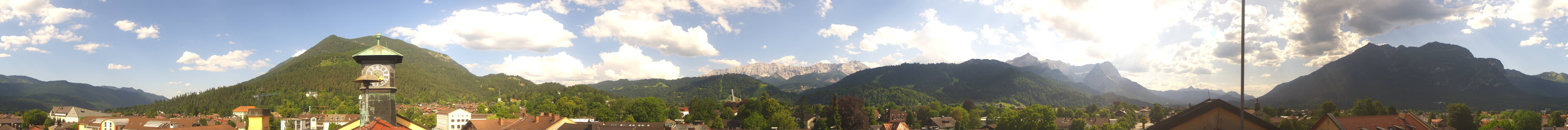 Archived image Webcam Garmisch townhall