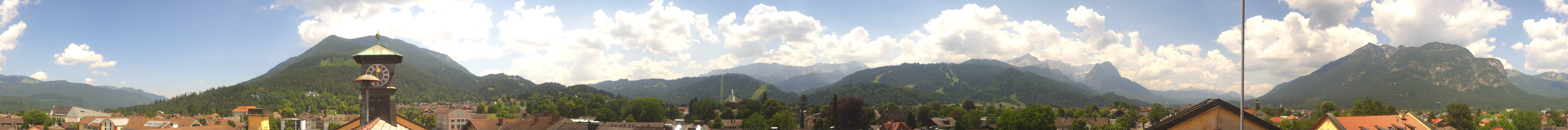 Archiv Foto Webcam Panoramablick Rathaus Garmisch-Partenkirchen