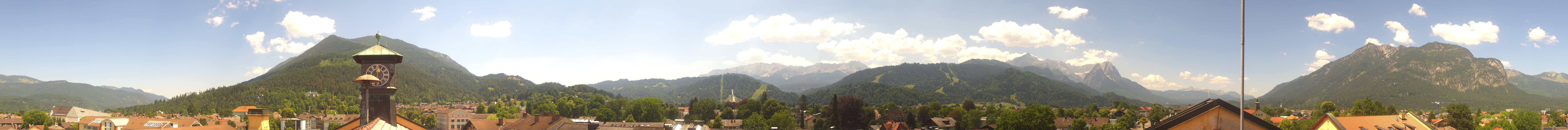 Archiv Foto Webcam Panoramablick Rathaus Garmisch-Partenkirchen