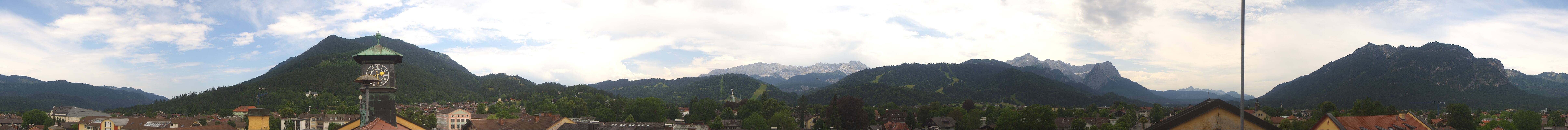 Archived image Webcam Garmisch townhall
