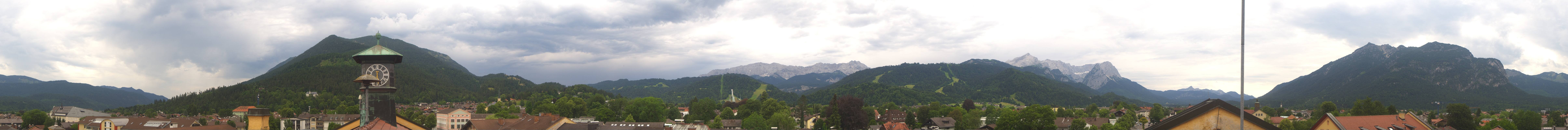 Archived image Webcam Garmisch townhall
