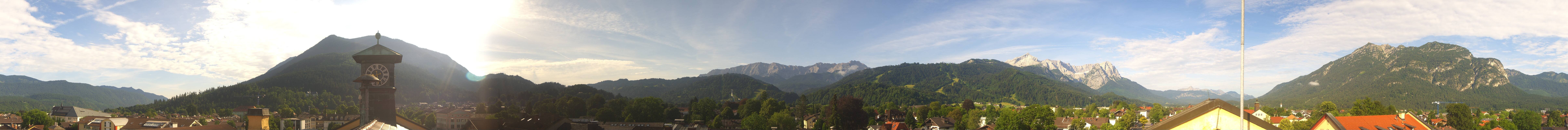 Archiv Foto Webcam Panoramablick Rathaus Garmisch-Partenkirchen