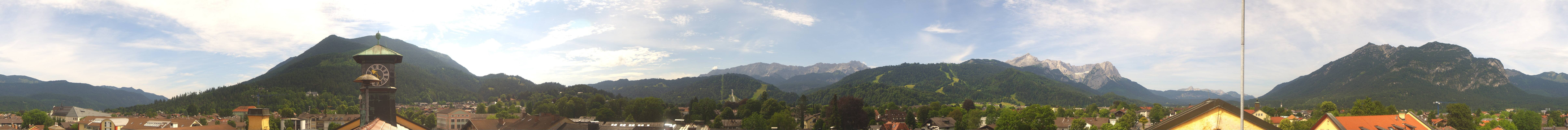 Archiv Foto Webcam Panoramablick Rathaus Garmisch-Partenkirchen
