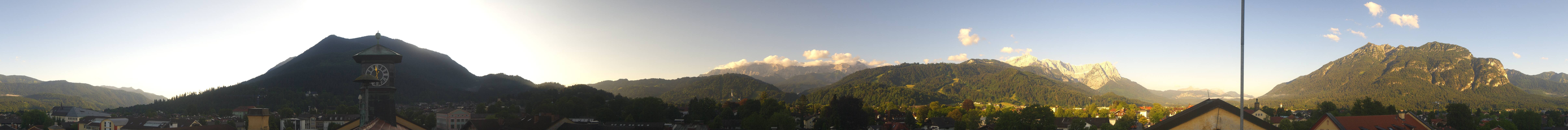 Archived image Webcam Garmisch townhall