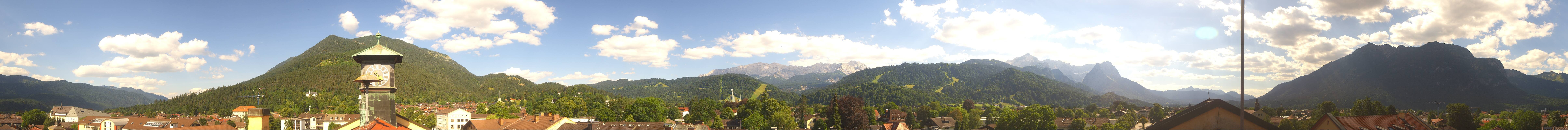 Archiv Foto Webcam Panoramablick Rathaus Garmisch-Partenkirchen