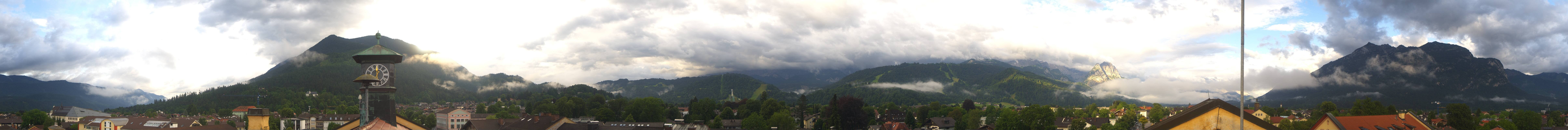 Archived image Webcam Garmisch townhall