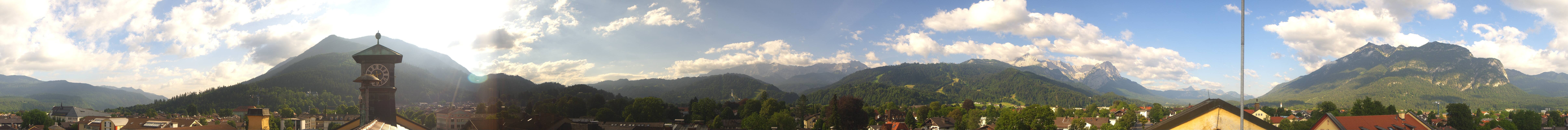 Archiv Foto Webcam Panoramablick Rathaus Garmisch-Partenkirchen