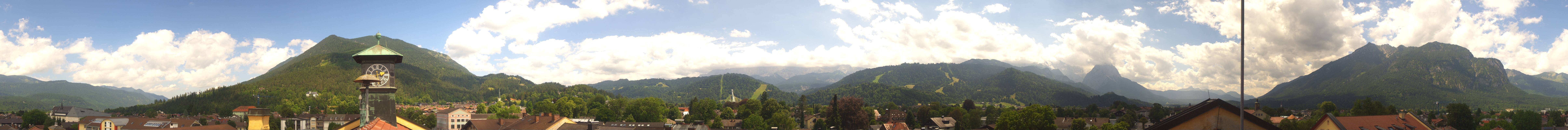 Archiv Foto Webcam Panoramablick Rathaus Garmisch-Partenkirchen