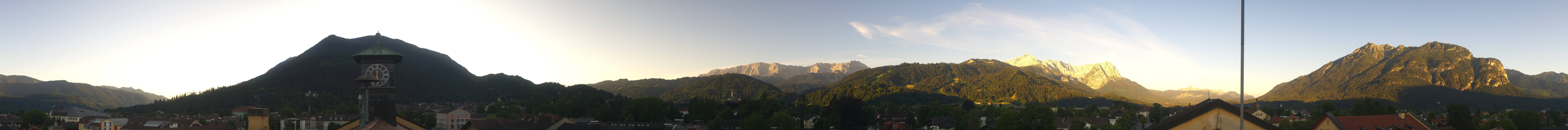 Archived image Webcam Garmisch townhall