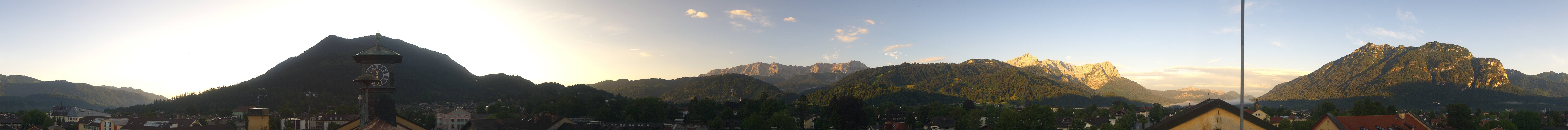 Archived image Webcam Garmisch townhall