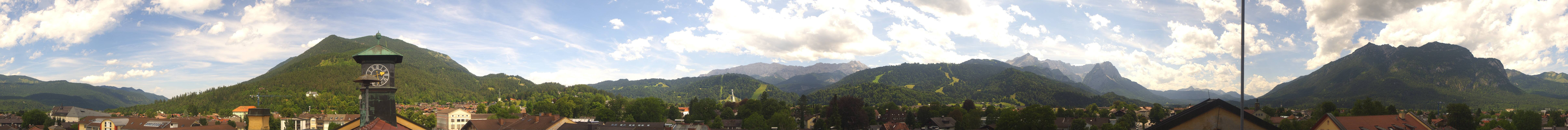 Archiv Foto Webcam Panoramablick Rathaus Garmisch-Partenkirchen