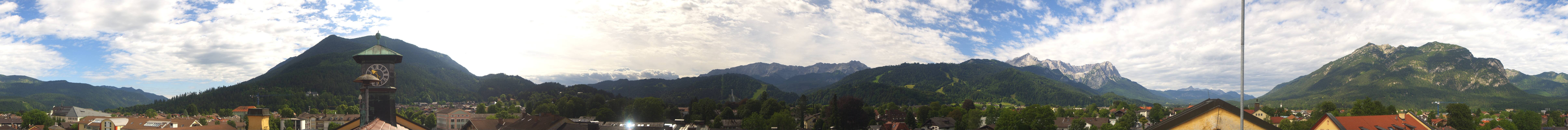 Archiv Foto Webcam Panoramablick Rathaus Garmisch-Partenkirchen