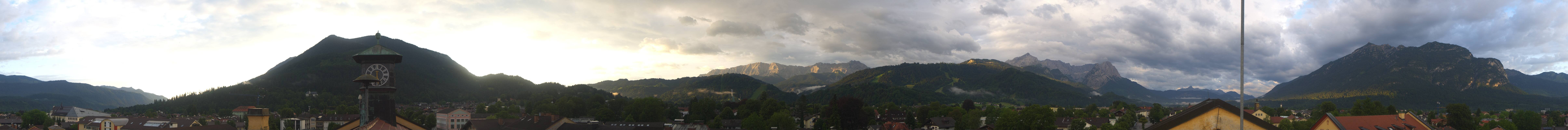 Archived image Webcam Garmisch townhall