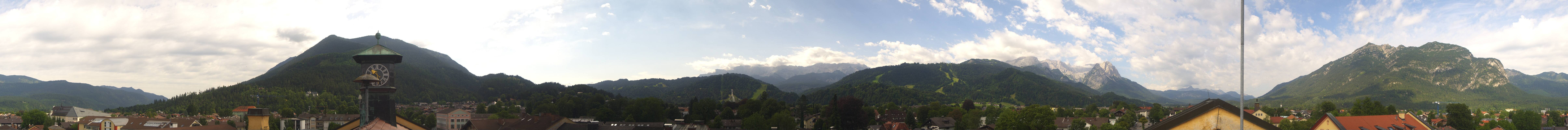 Archiv Foto Webcam Panoramablick Rathaus Garmisch-Partenkirchen