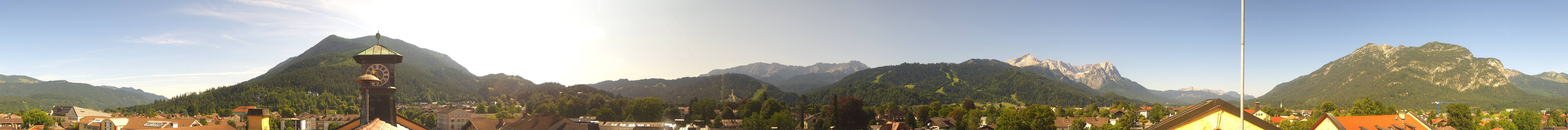 Archived image Webcam Garmisch townhall