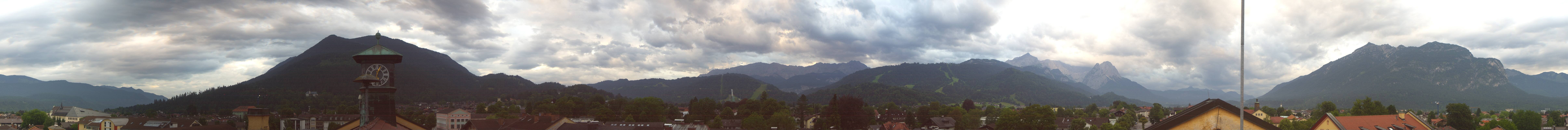 Archiv Foto Webcam Panoramablick Rathaus Garmisch-Partenkirchen