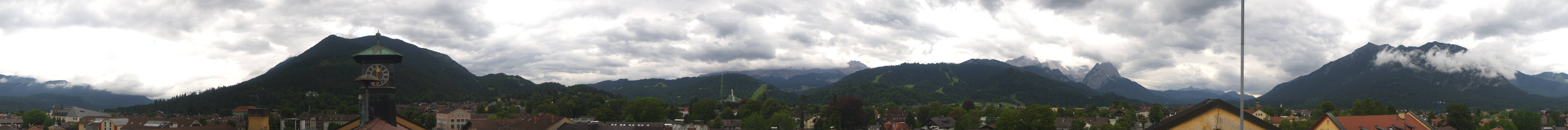 Archiv Foto Webcam Panoramablick Rathaus Garmisch-Partenkirchen