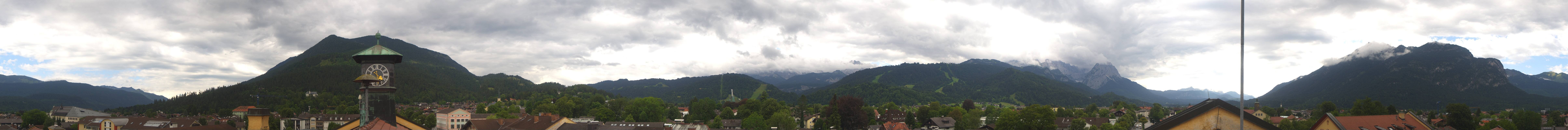 Archiv Foto Webcam Panoramablick Rathaus Garmisch-Partenkirchen