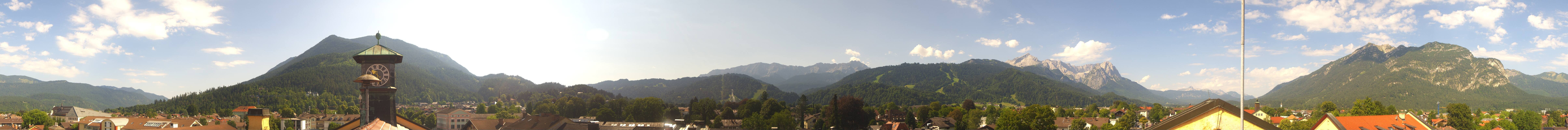 Archiv Foto Webcam Panoramablick Rathaus Garmisch-Partenkirchen