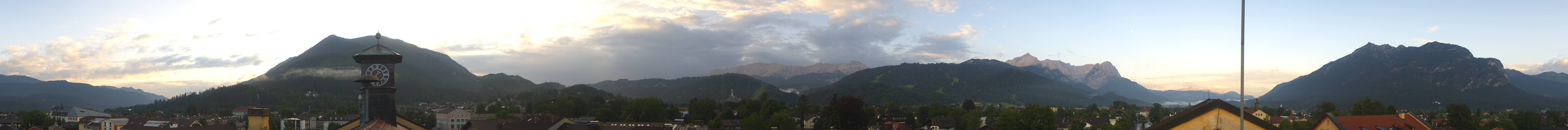 Archived image Webcam Garmisch townhall