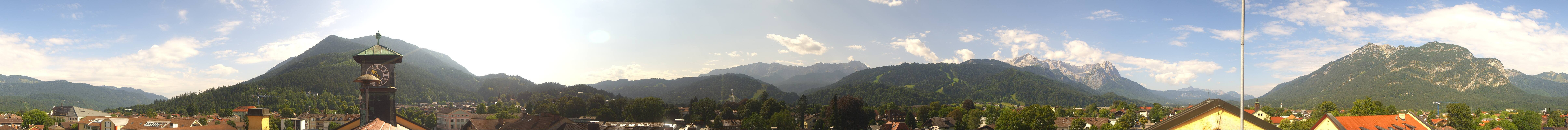Archived image Webcam Garmisch townhall
