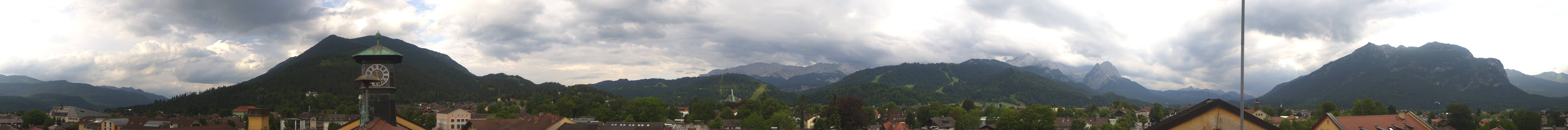 Archiv Foto Webcam Panoramablick Rathaus Garmisch-Partenkirchen