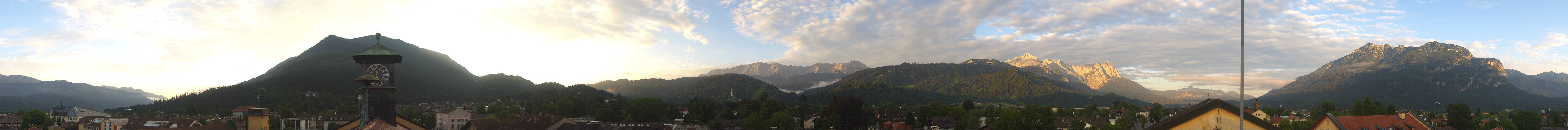Archived image Webcam Garmisch townhall