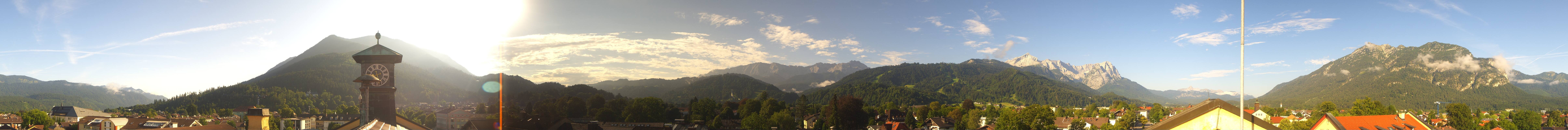Archiv Foto Webcam Panoramablick Rathaus Garmisch-Partenkirchen