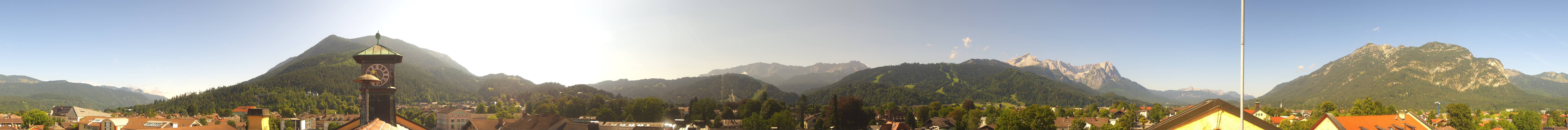 Archived image Webcam Garmisch townhall