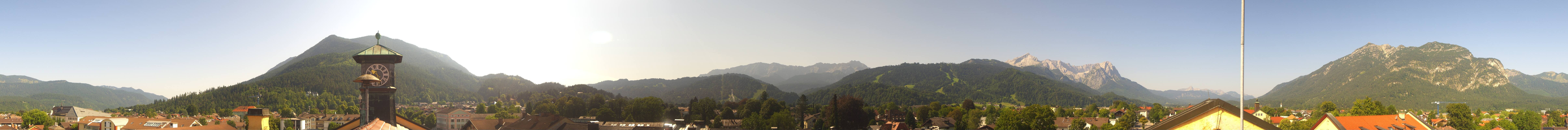 Archiv Foto Webcam Panoramablick Rathaus Garmisch-Partenkirchen