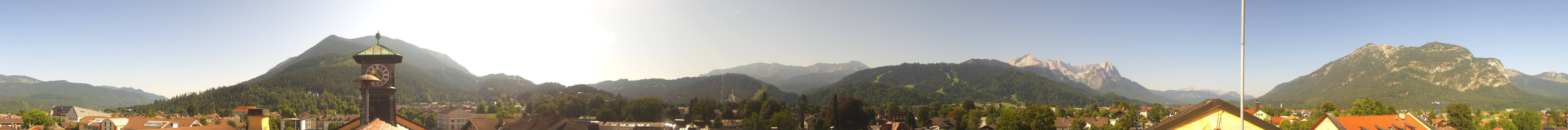 Archiv Foto Webcam Panoramablick Rathaus Garmisch-Partenkirchen