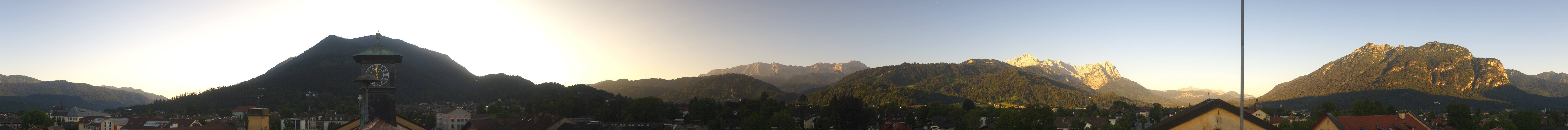 Archived image Webcam Garmisch townhall
