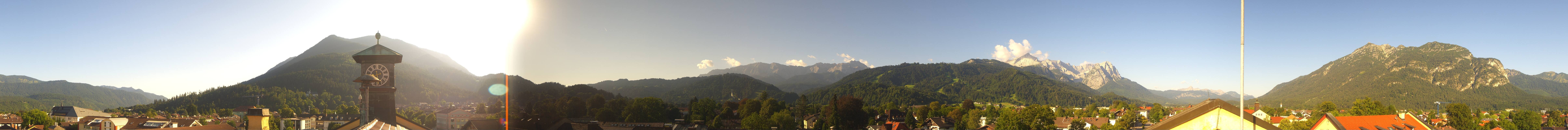 Archived image Webcam Garmisch townhall