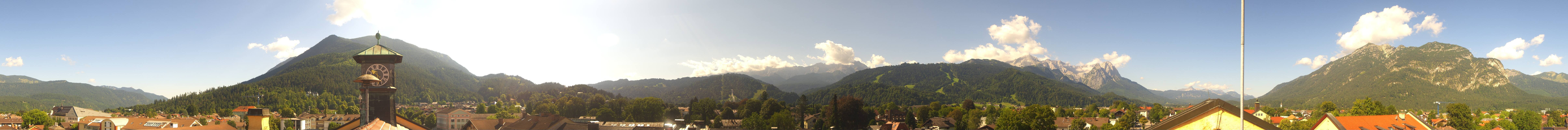 Archived image Webcam Garmisch townhall