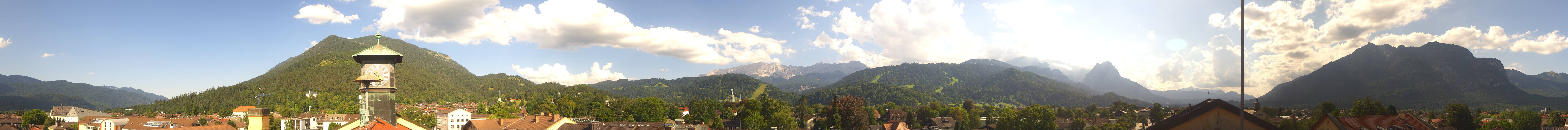 Archived image Webcam Garmisch townhall