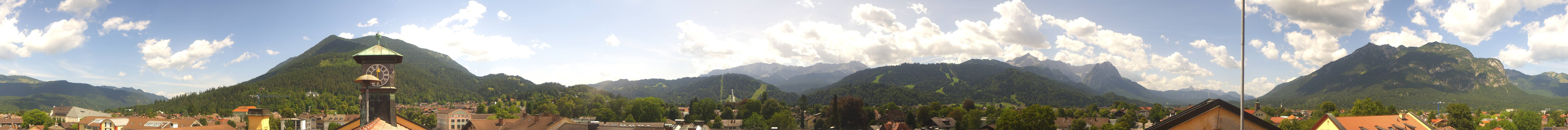 Archiv Foto Webcam Panoramablick Rathaus Garmisch-Partenkirchen