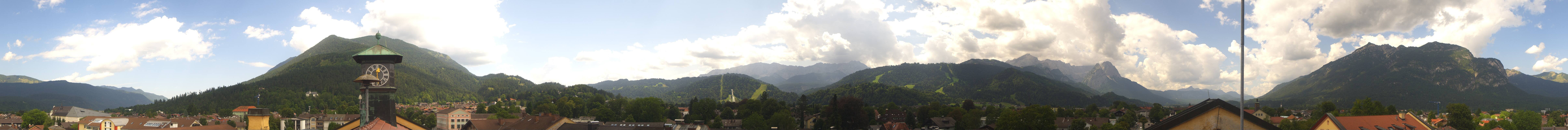 Archiv Foto Webcam Panoramablick Rathaus Garmisch-Partenkirchen