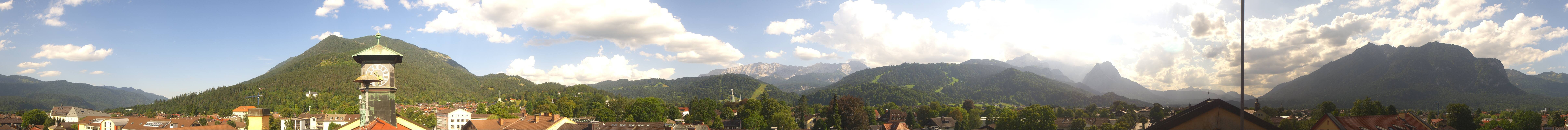 Archiv Foto Webcam Panoramablick Rathaus Garmisch-Partenkirchen